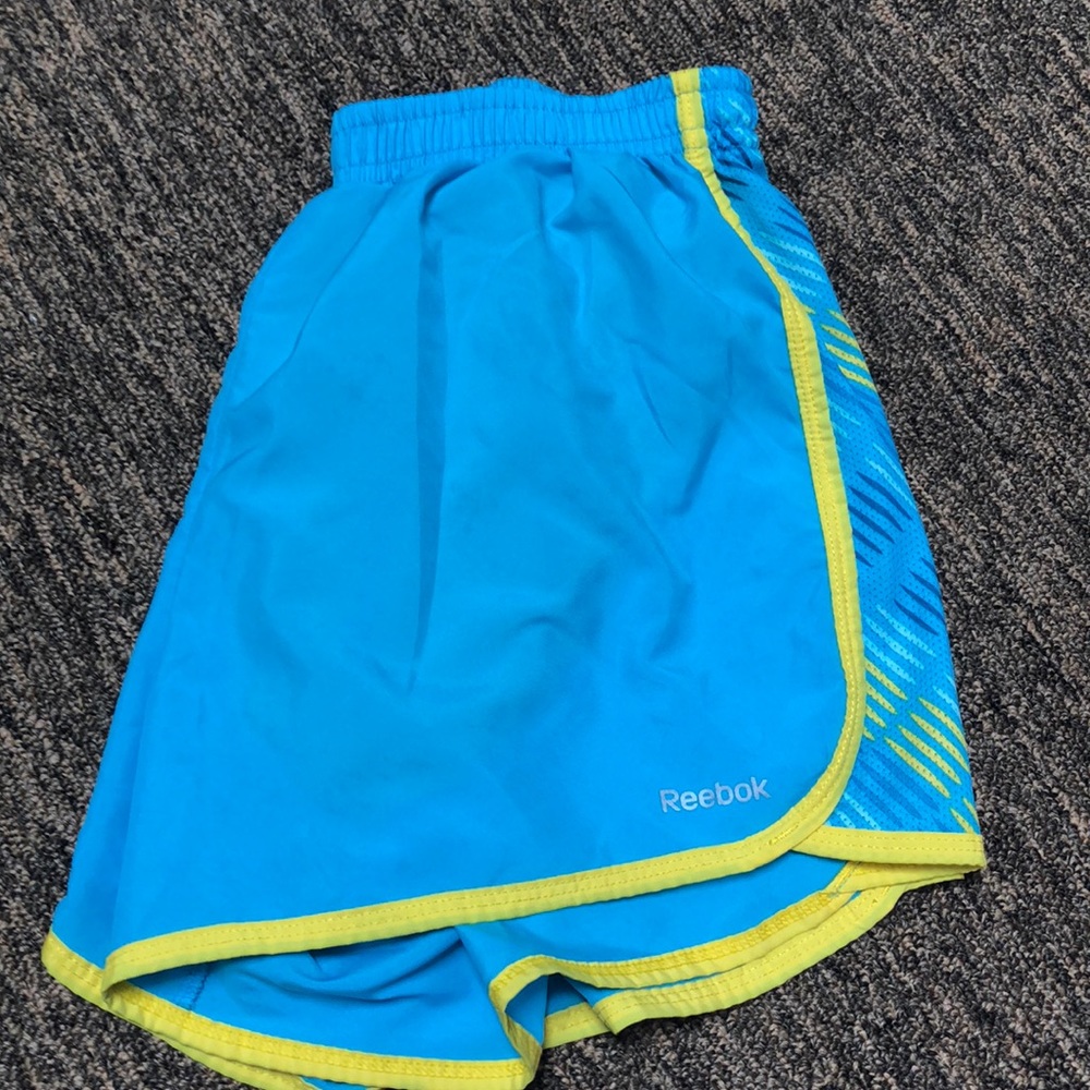 Running shorts